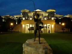 听说有可以或许影响P的人住正在全南京最贵的房